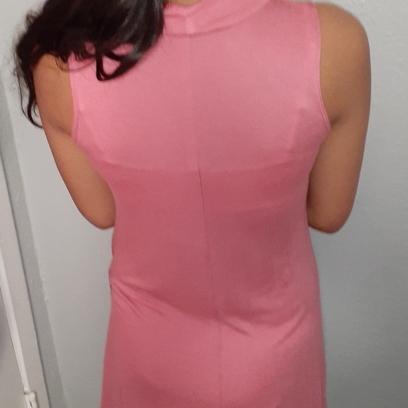 Dress - Picture 6 of 6